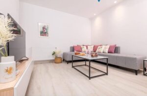 623729359 1235145032051352 6383729598214201121 n